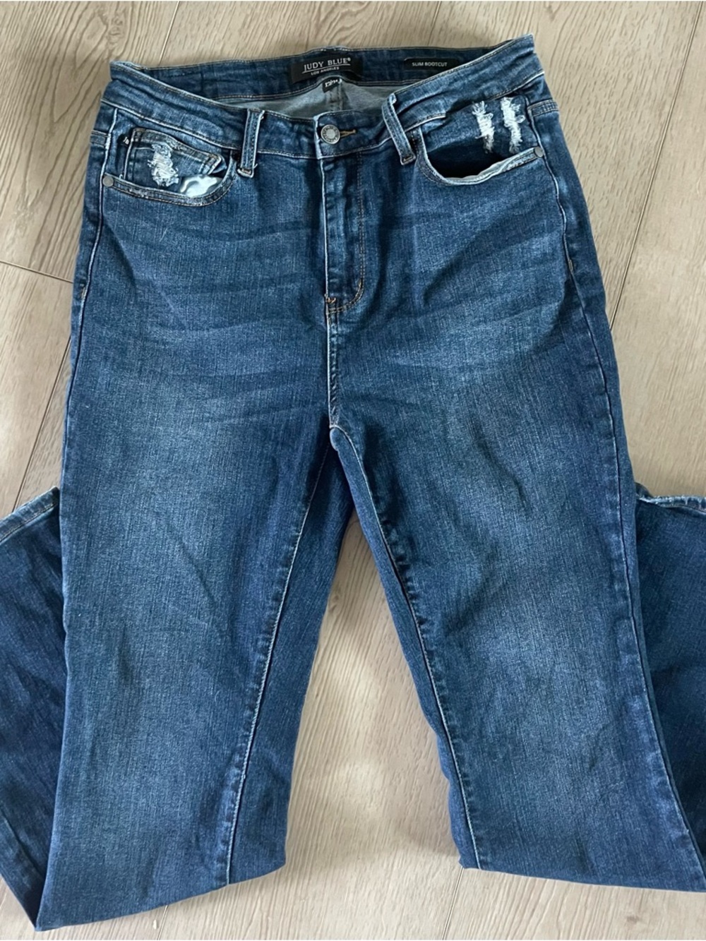 Judy Blue Bootcut Jeans with Light Distressing— like NEW!